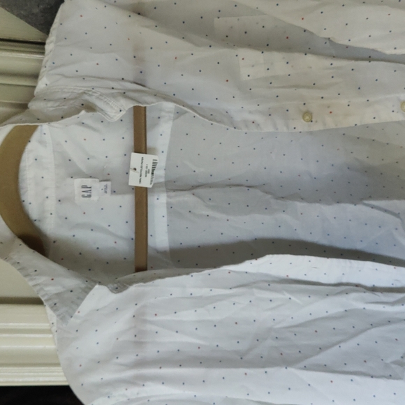 White dots button down - Picture 2 of 4